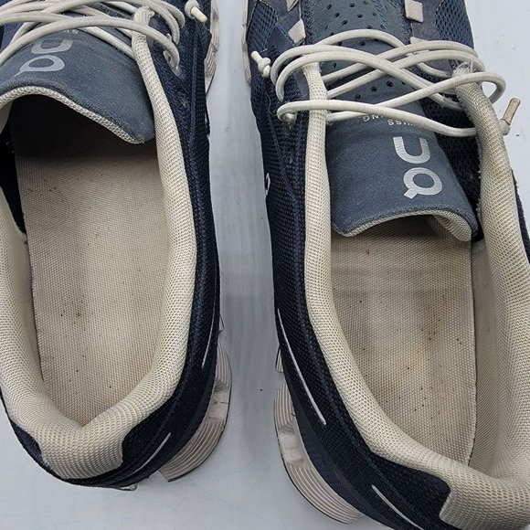 On Cloud Running Swiss Engineering Mens 9.5 Blue Athletic Outdoor Shoes Sneakers